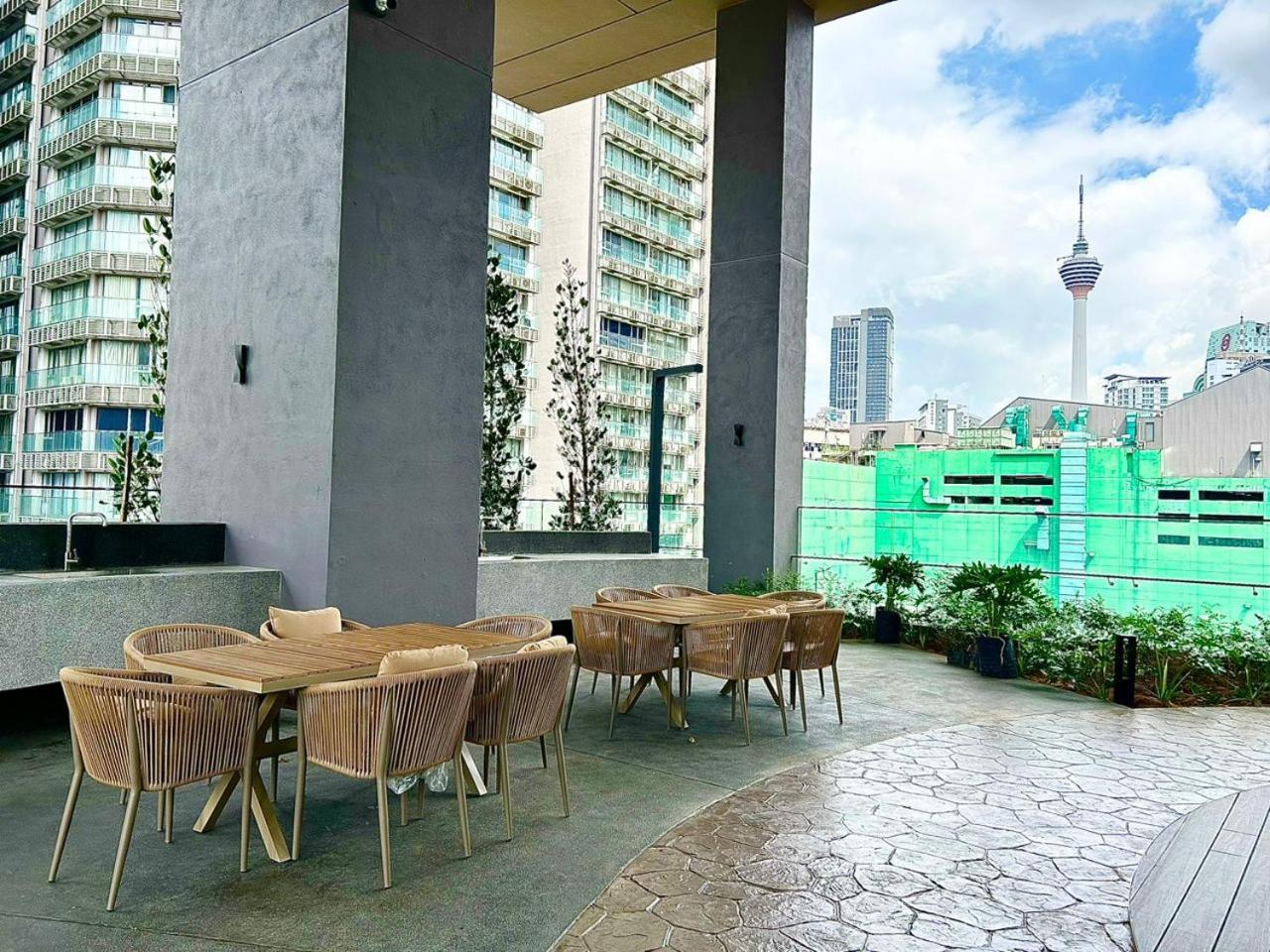 Axon Residence At Pavilion Klcc Kl Tower View By Kimiro 吉隆坡 外观 照片